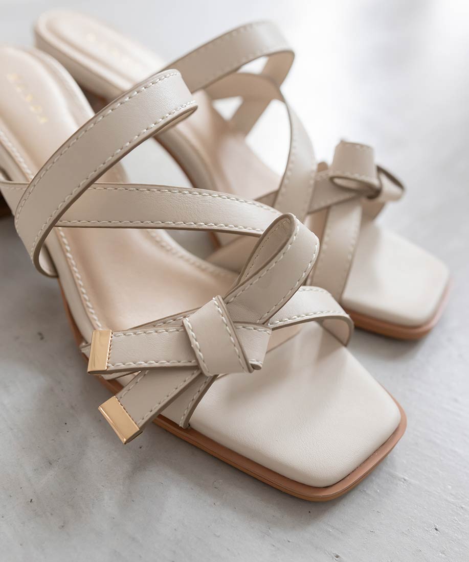 アシンメトリーリボンミュールサンダルRANDA公式サイト