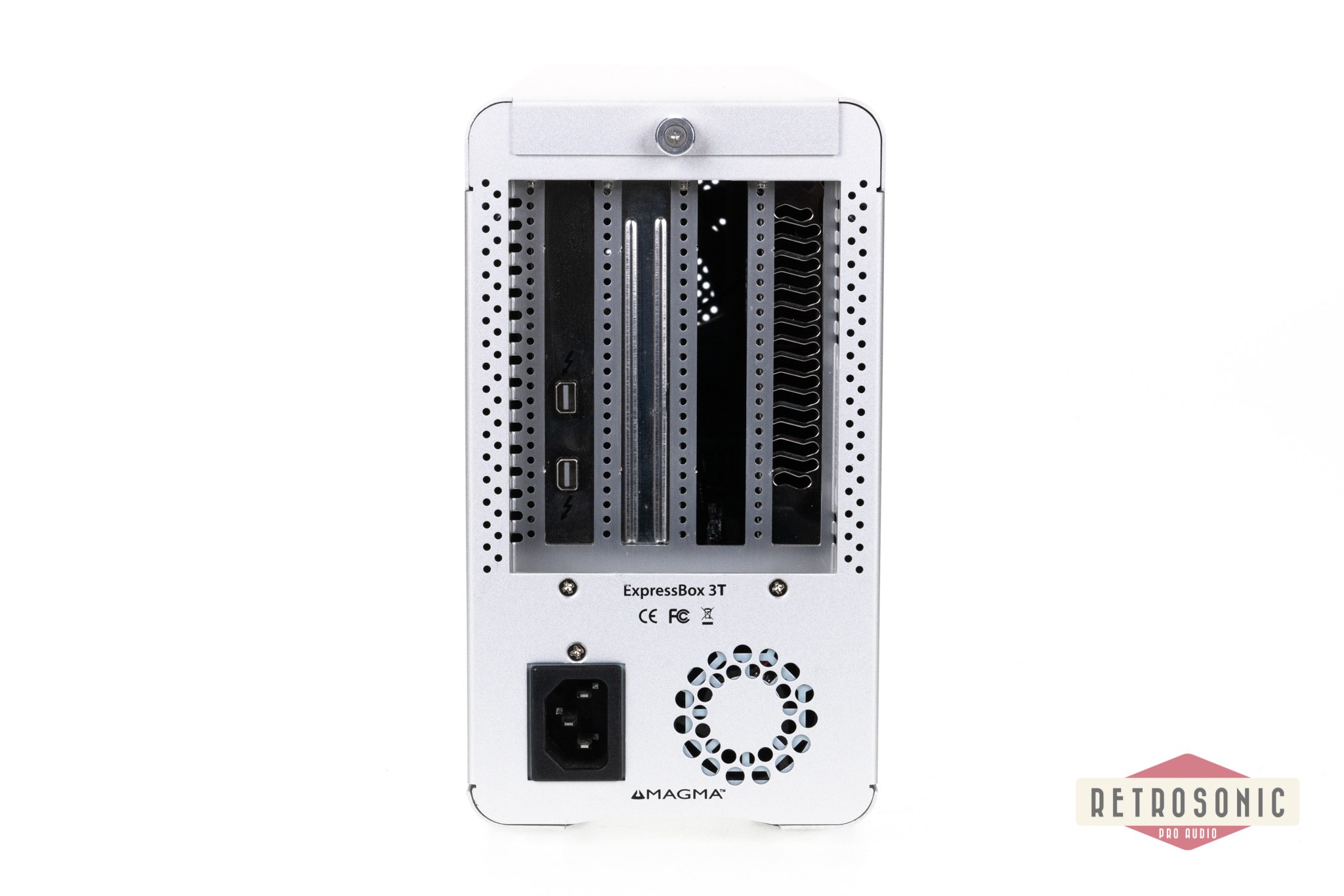 magma-expressbox-3t-three-slot