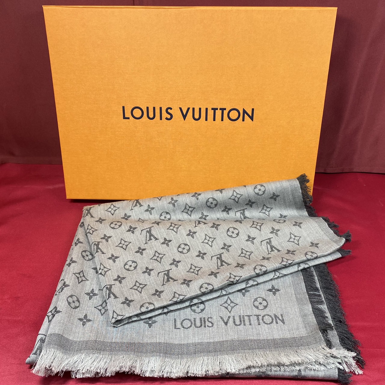 Louis Vuitton】 ルイ・ヴィトン エトール・モノグラム エッセンシャル