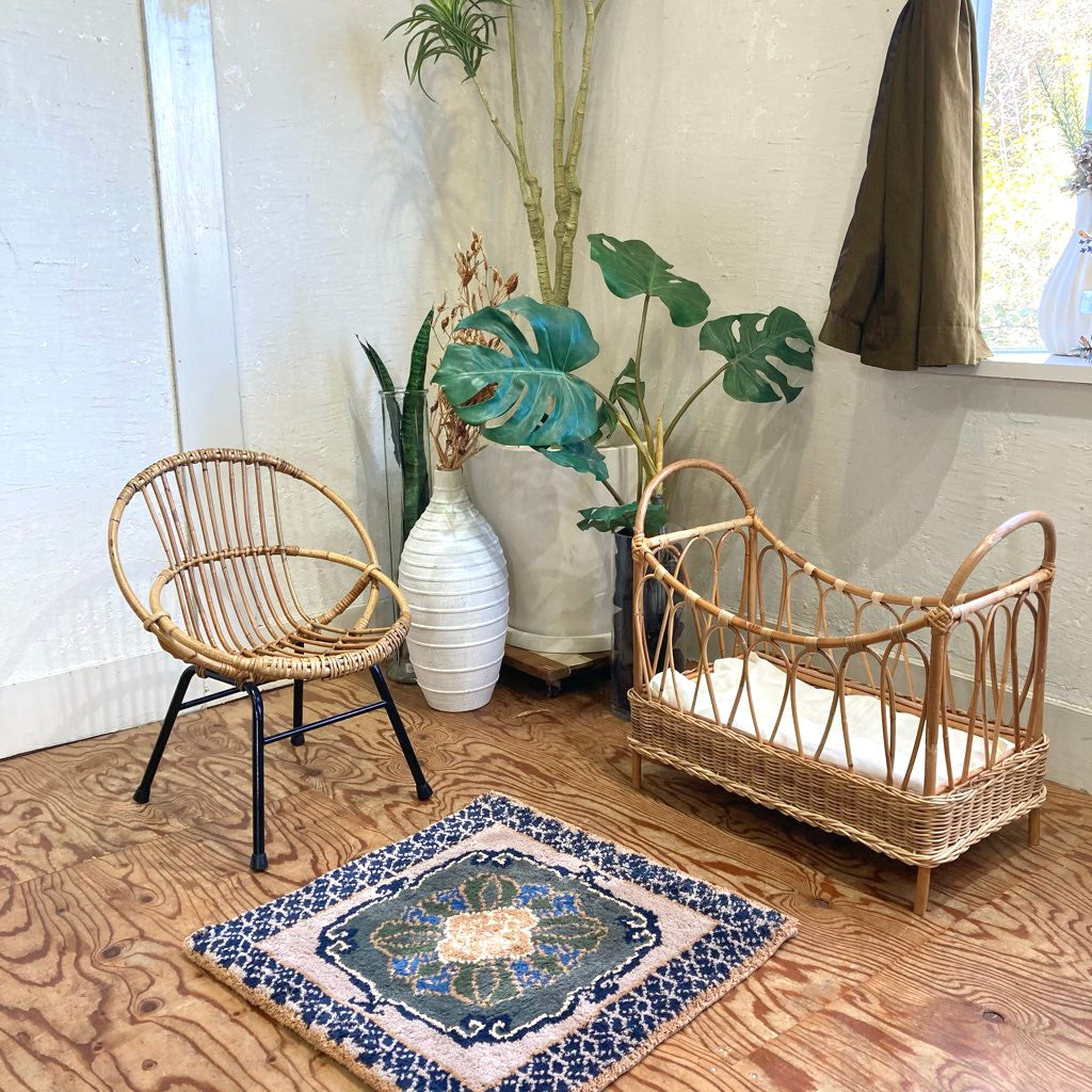 鍋島段通 工房もめんの華 ラグ 綿段通 座布団 敷物 中古 ブルー 青