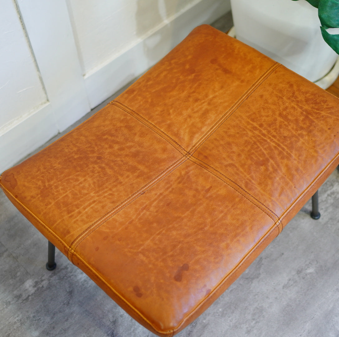 トラックファニチャー / TRUCK FURNITURE ファロードレザースツール