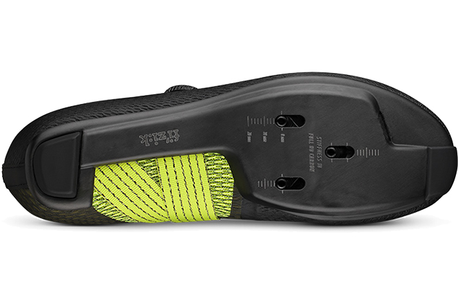 VENTO STABILITA CARBON | カワシマサイクルサプライ | スポーツ