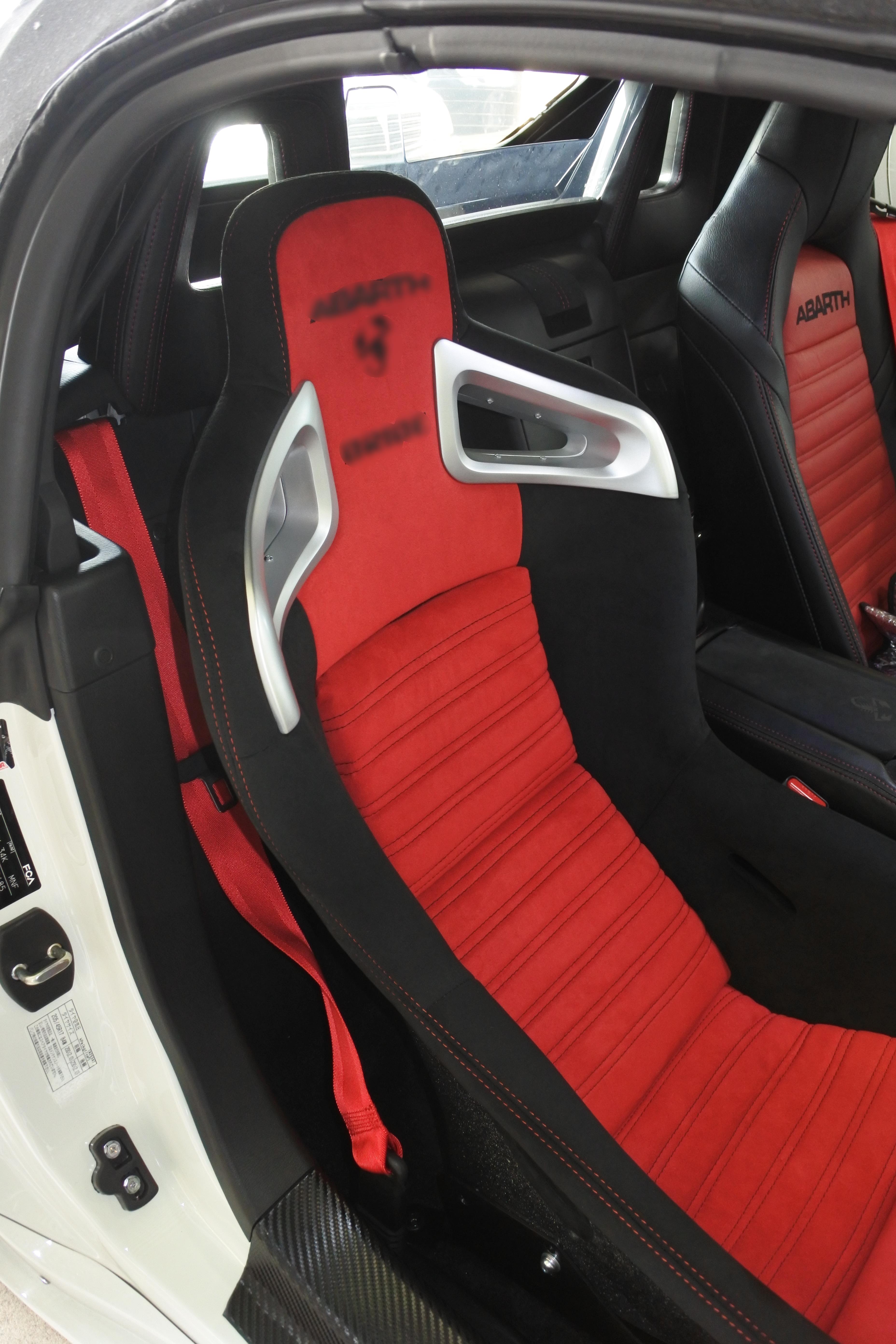 ABARTH124 アバルト124スパイダー 内装張替 ブリッド a.i.r シート張替