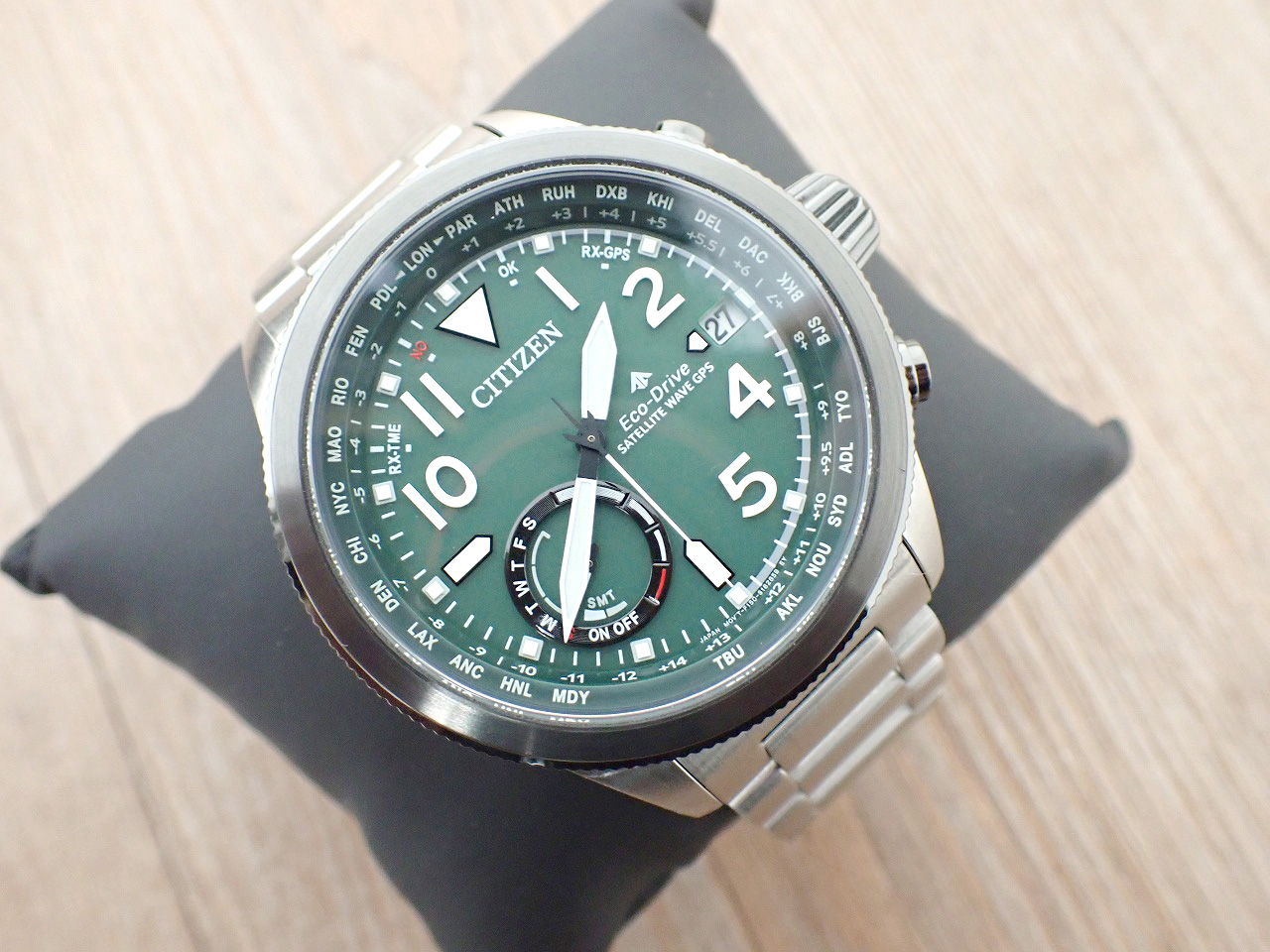 腕時計 CITIZEN PROMASTER CC3067-70W シチズン プロマスター エコ