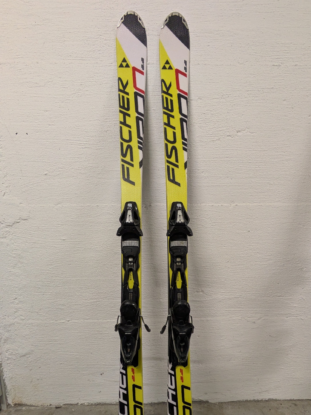 Sci Fischer Viron 2.2 165cm r15 m usati – Weply