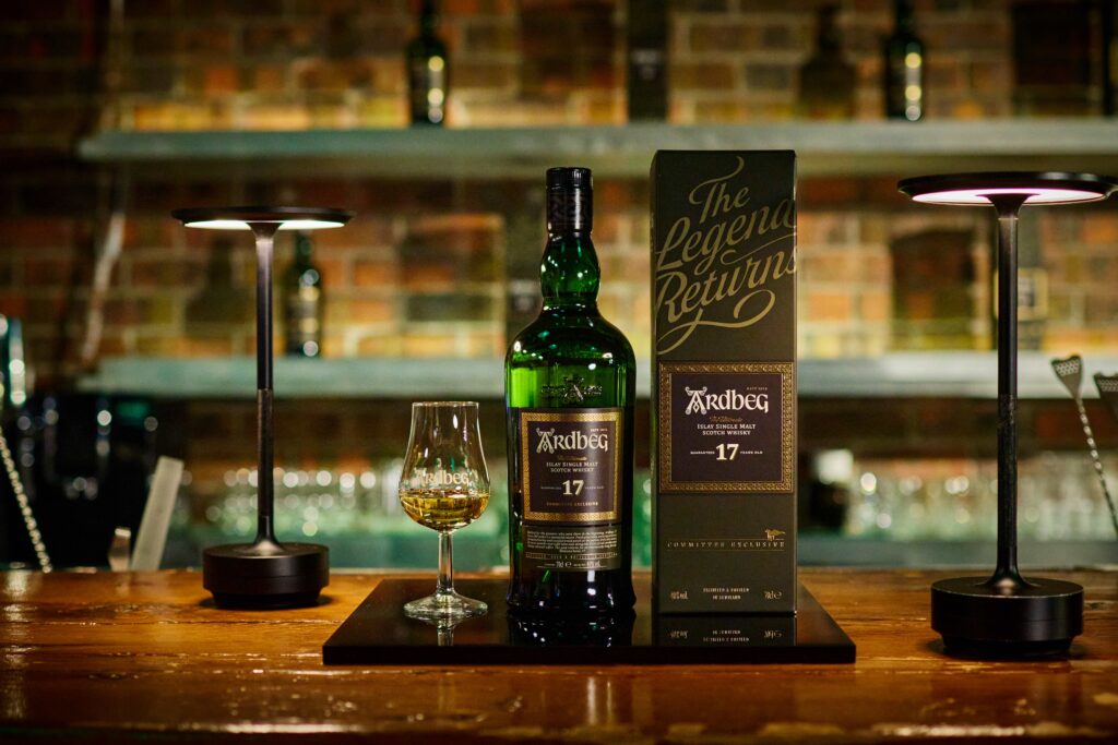 アードベッグ17年」が20年の歳月をかけ復活！9月25日限定発売