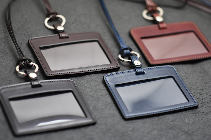 新作IDホルダー、キークロシェットについてのお話 | WILDSWANS