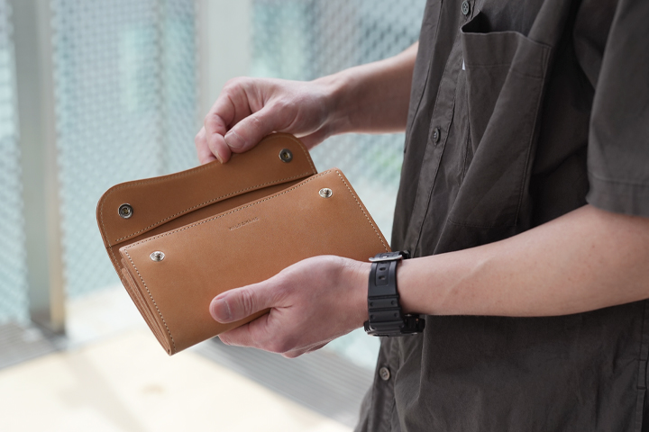 強靭かつナチュラルなバスタン&フィスシリーズ | WILDSWANS(ワイルド