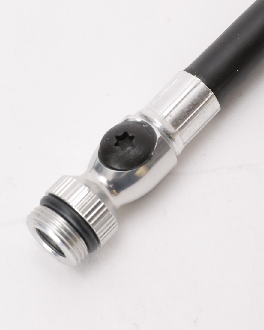 携行用ハンドポンプ【GRIP DRIVE HP S】｜LEZYNE（レザイン）｜TOKYOlife