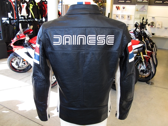 HF D1 LEATHER JACKET のご紹介｜新着情報｜MVアグスタ(MV AGUSTA