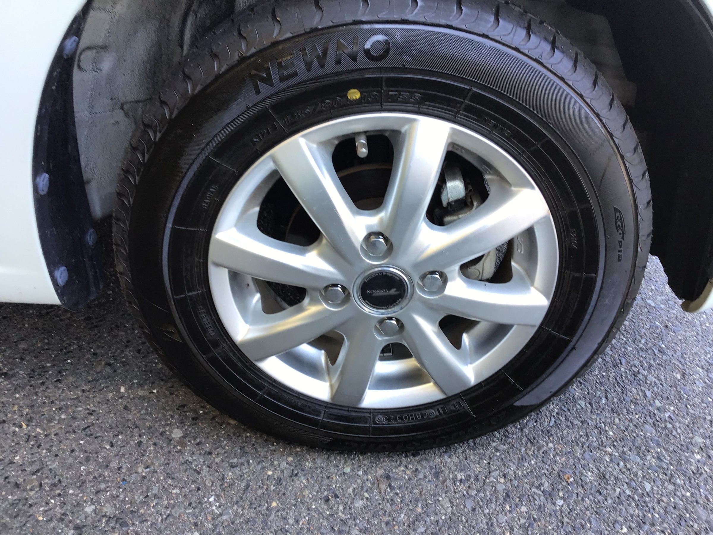 日産・モコ】145/80R13 75S NEWNO（ニューノ）へタイヤ交換です