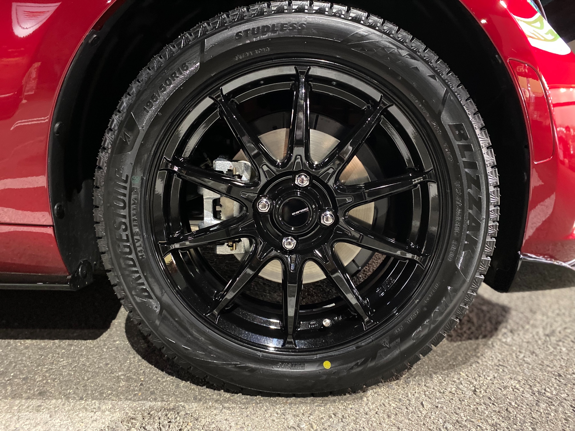 マツダ NDロードスター 16インチスタッドレスタイヤ アルミホイール