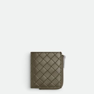 BOTTEGA VENETA（ボッテガ・ヴェネタ） | 二つ折りウォレット