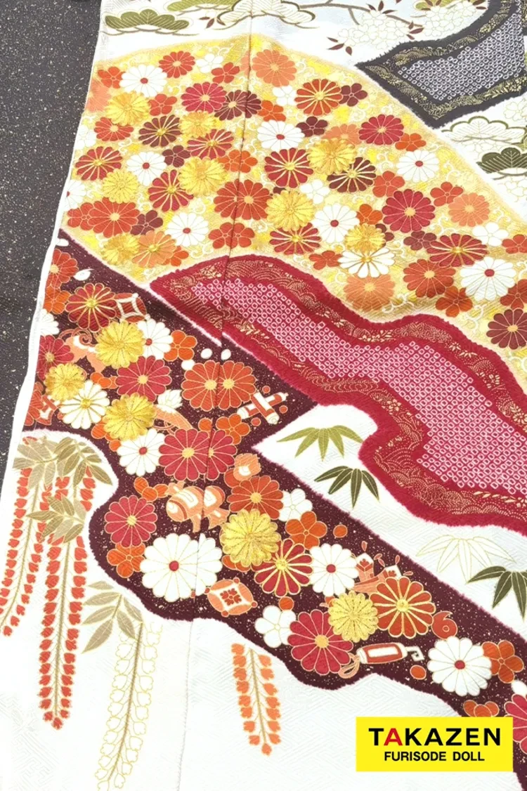プレミアム古典 青柳/最高級金駒繍絞り手描友禅 白/赤 菊柄 高級振袖