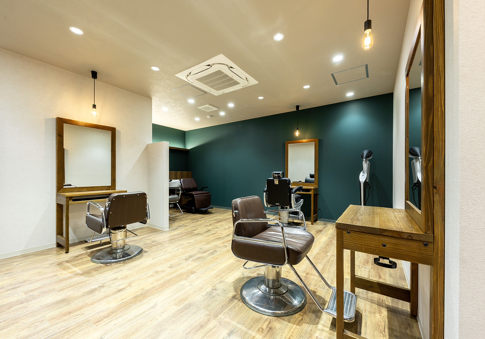 CADILLA(シャンプー) | チェア | 製品情報 | タカラベルモント