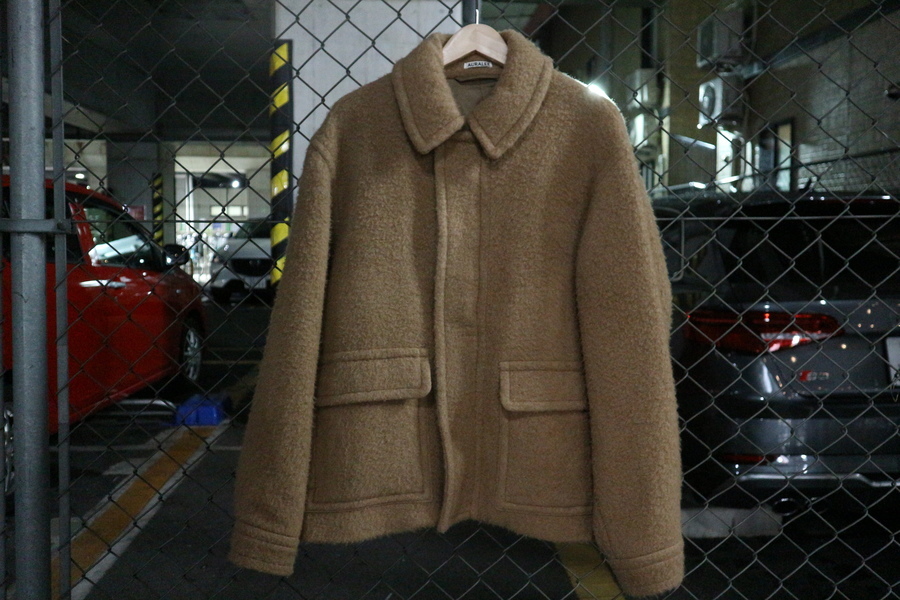 AURALEE/オーラリー BABY CAMEL BRUSHED MELTON BLOUが入荷いたしまし
