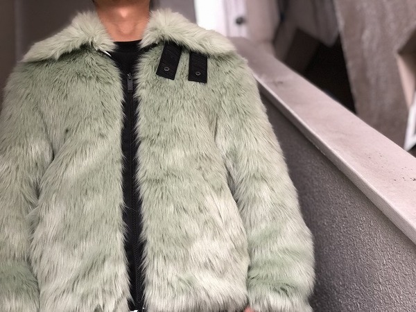 NIKE/ナイキ × AMBUSH/アンブッシュ】よりReversible Faux Fur Coatが