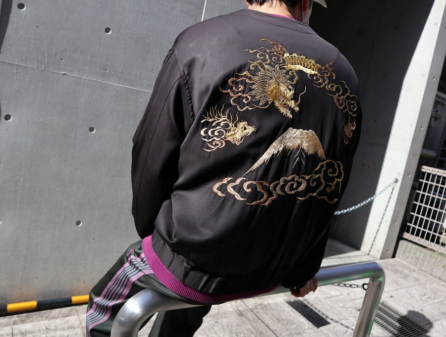 SASQUATCHfabrix./サスクワァッチファブリックス】より刺繍デザインG-1