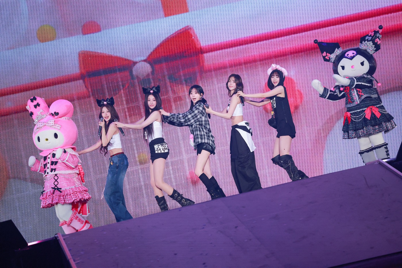 ライブレポート】LE SSERAFIM初の東京ドーム公演が大盛況で幕「皆さん