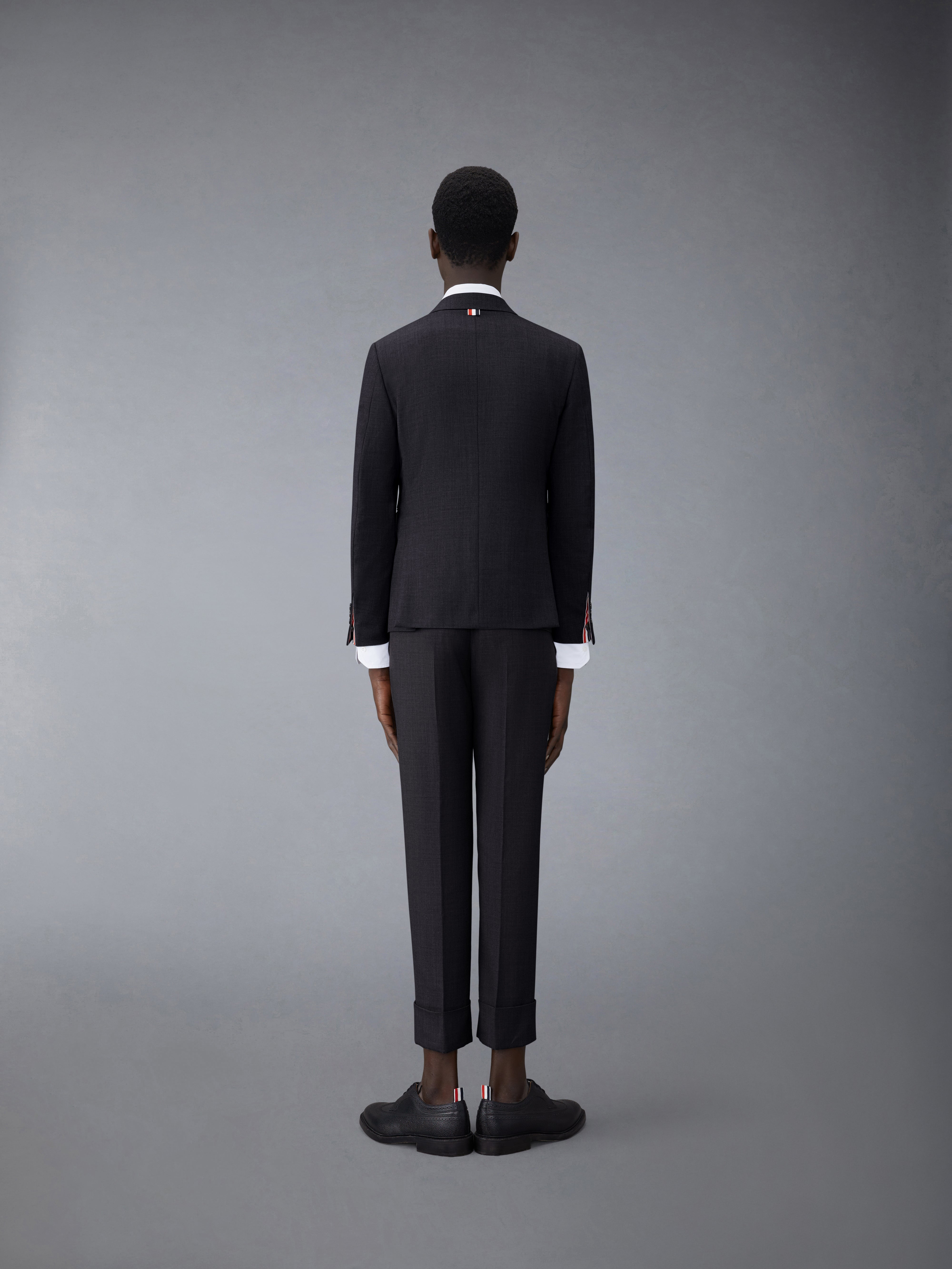 ツイルウールクラシックスーツとネクタイ | Thom Browne