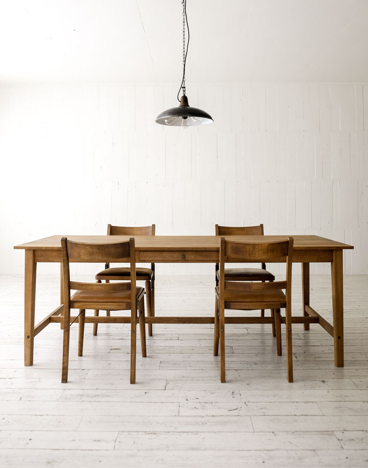 TS TABLE | TRUCK FURNITURE
