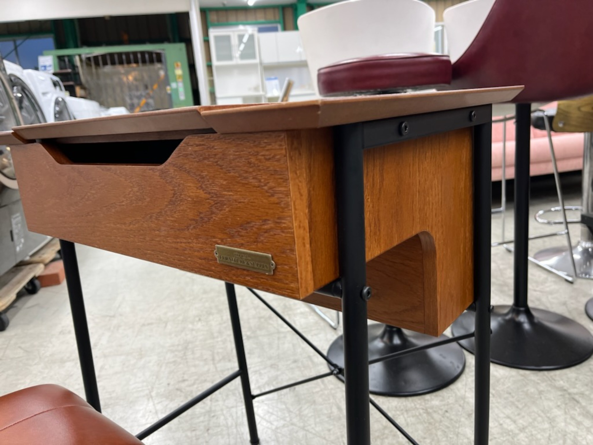 niko and  FURNITURE & SUPPLY】リビングテリトリーシリーズ