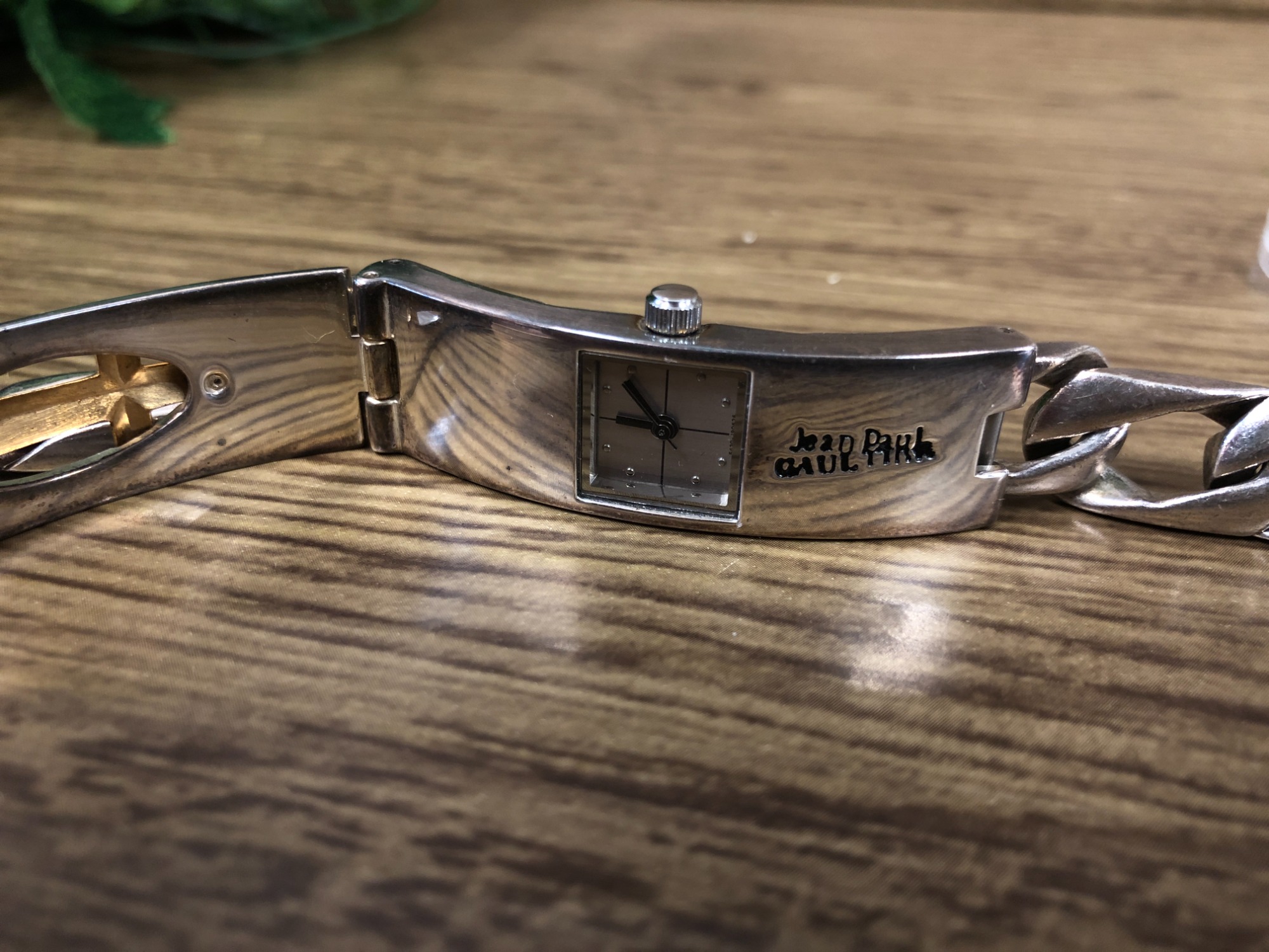 Jean Paul GAULTIER(ジャンポールゴルチエ)のリストウォッチを買取入荷