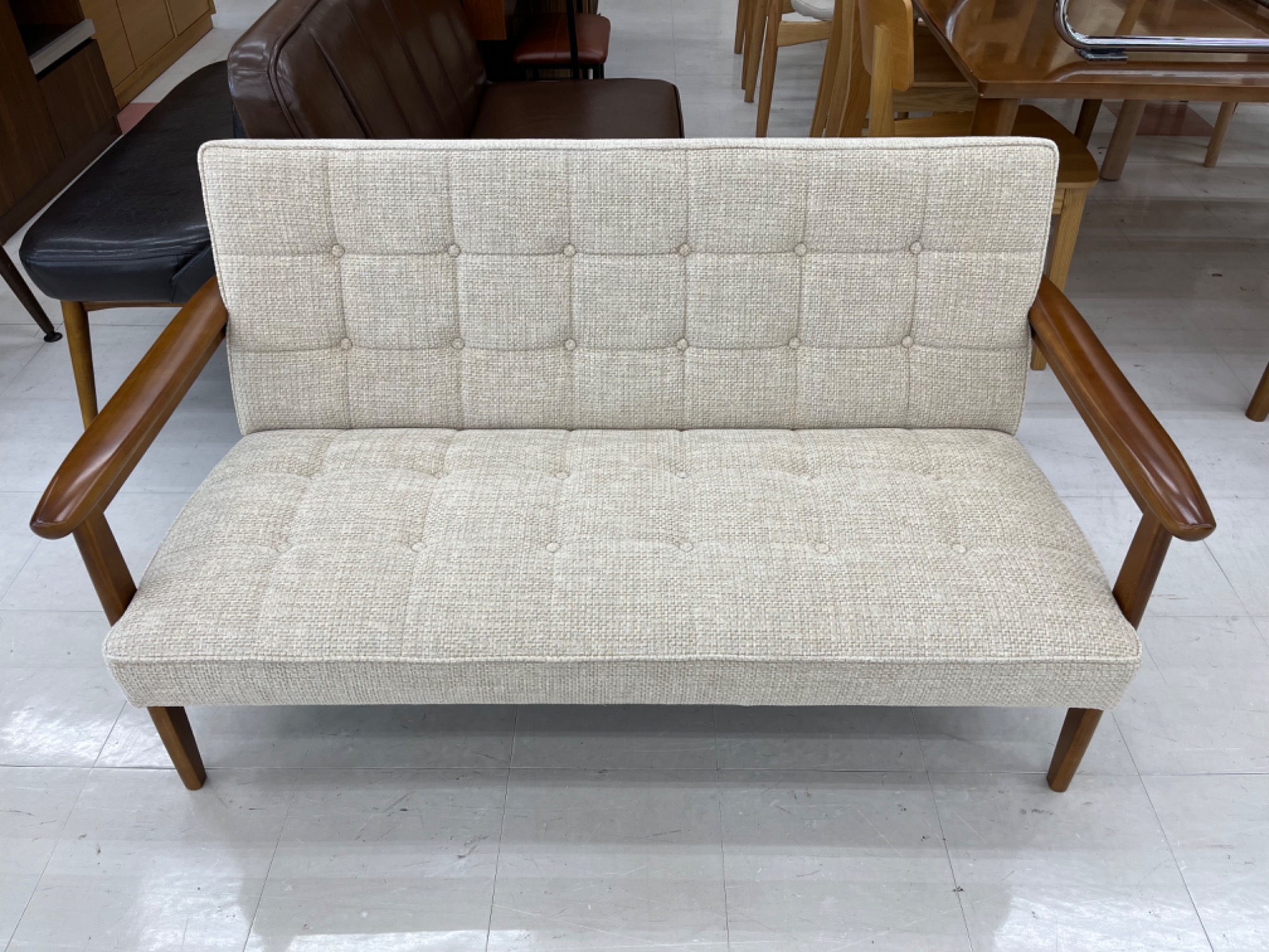 お値段見直しました！ カリモク60 Kチェア 2シーター ブルーノベージュ