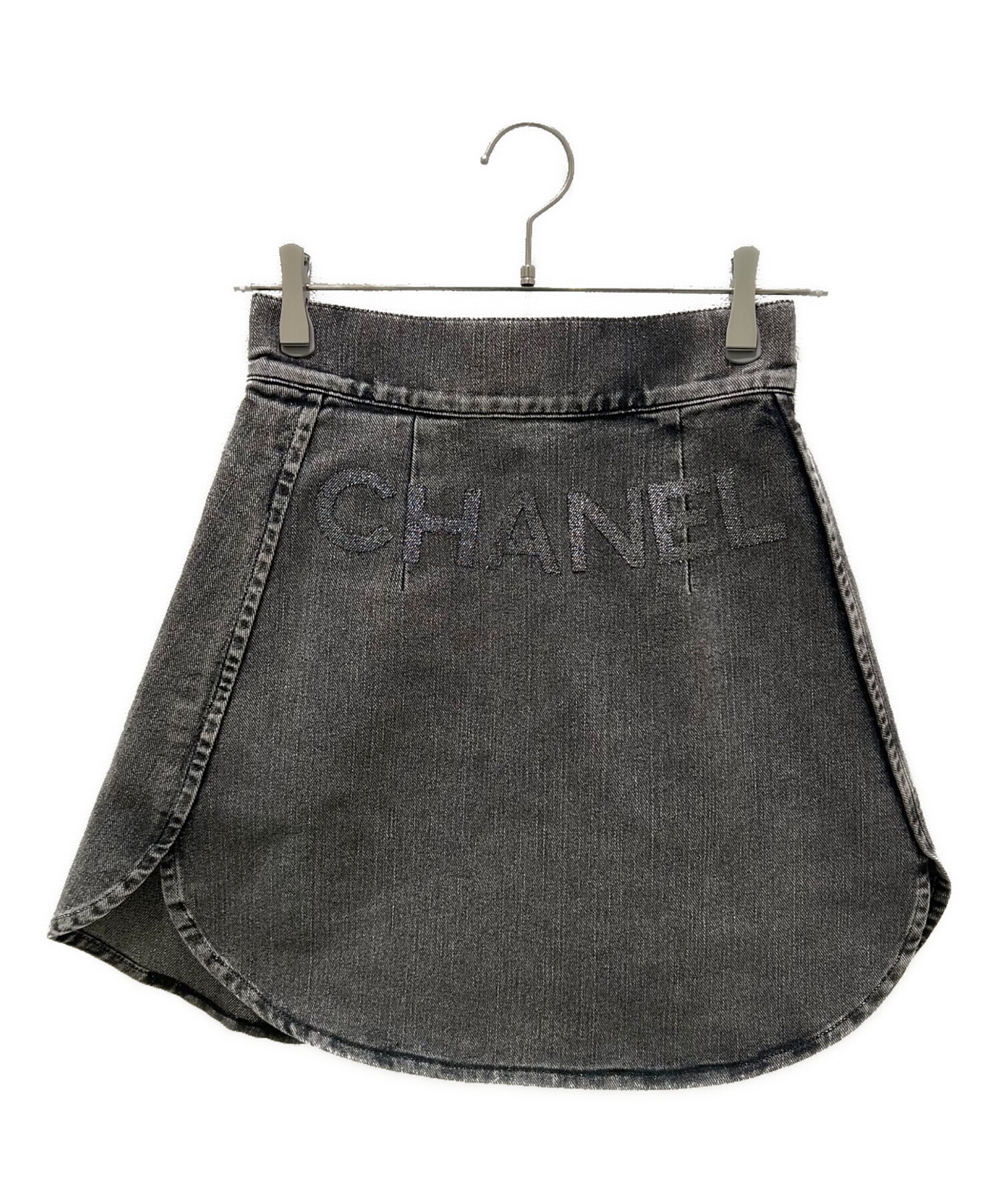 中古・古着通販】CHANEL (シャネル) NO.5 デニム スカート ブラック