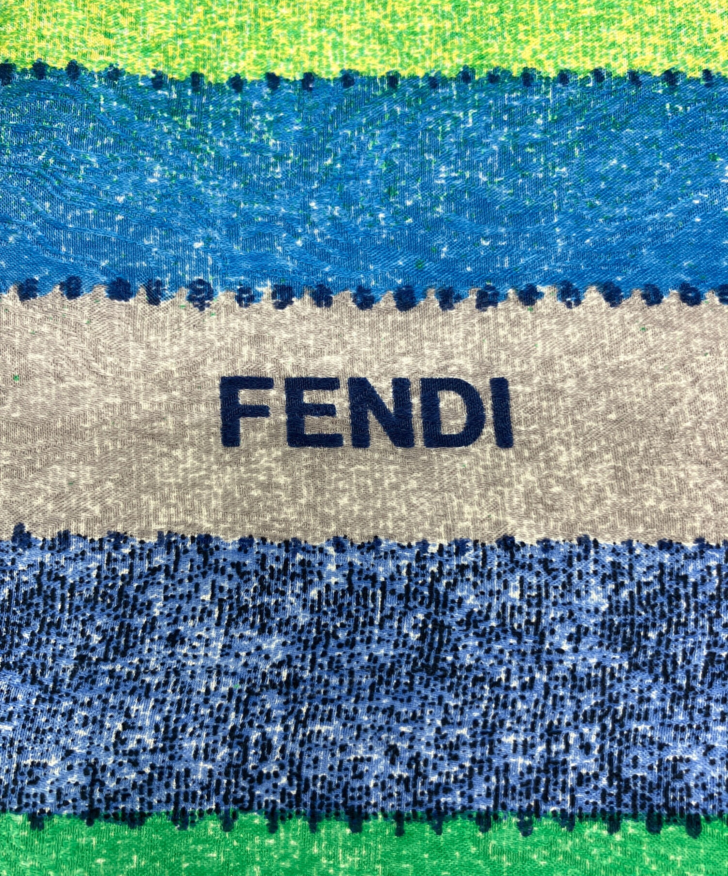中古・古着通販】FENDI (フェンディ) シルクスカーフ グリーン×ブルー
