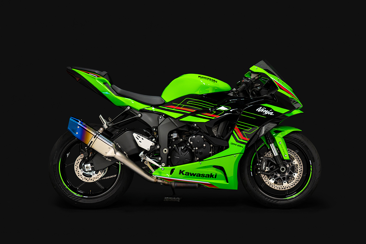 新製品情報】Ninja ZX-6R (24)スポーツコンバートマフラーIKAZUCHI