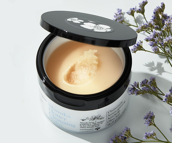 マヌカハニークレンジングバーム とろける蜂蜜バームで毛穴の大掃除