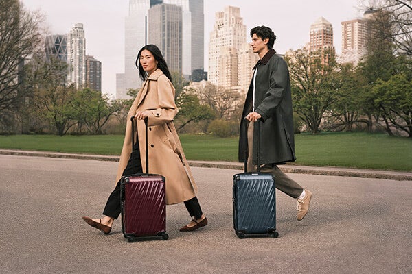 TRAVEL ACCESSORY ガーメント・バッグ｜TUMI(トゥミ)公式サイト | TUMI