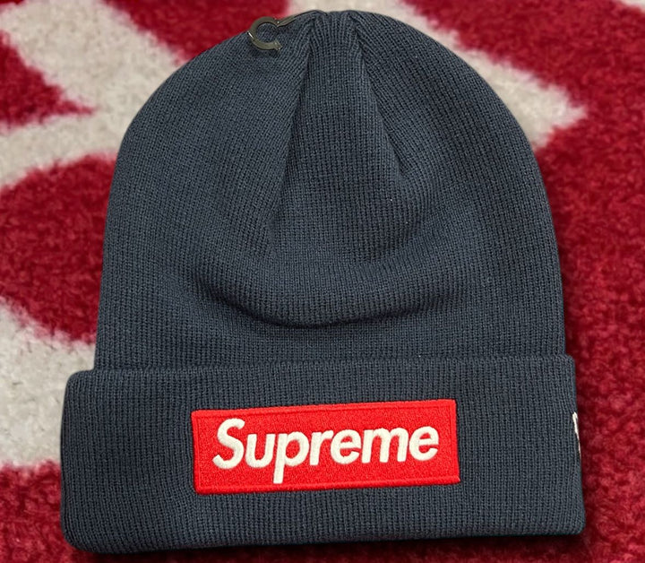 Supreme New Era Box Logo Beanie Navy FW24 – UniqueHype