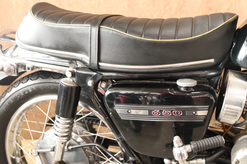 W1SA 純正ペイントのノーマル車｜SOLD OUT｜旧車・絶版バイクならウエマツ