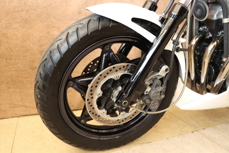 CBR400F 1型 2型シャスターホワイトカラーBEETテール付 ｜SOLD OUT｜旧