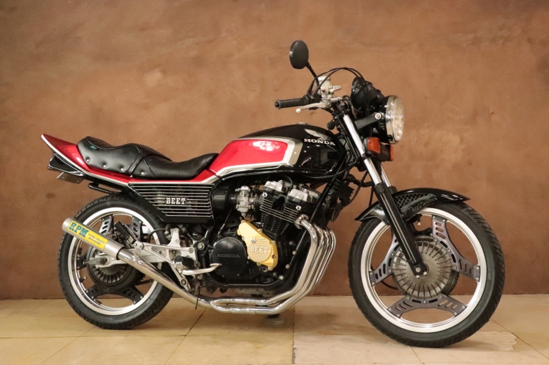 CBX400FF 黒赤NP RPM管 BEETカスタム｜500万円｜旧車・絶版バイクなら
