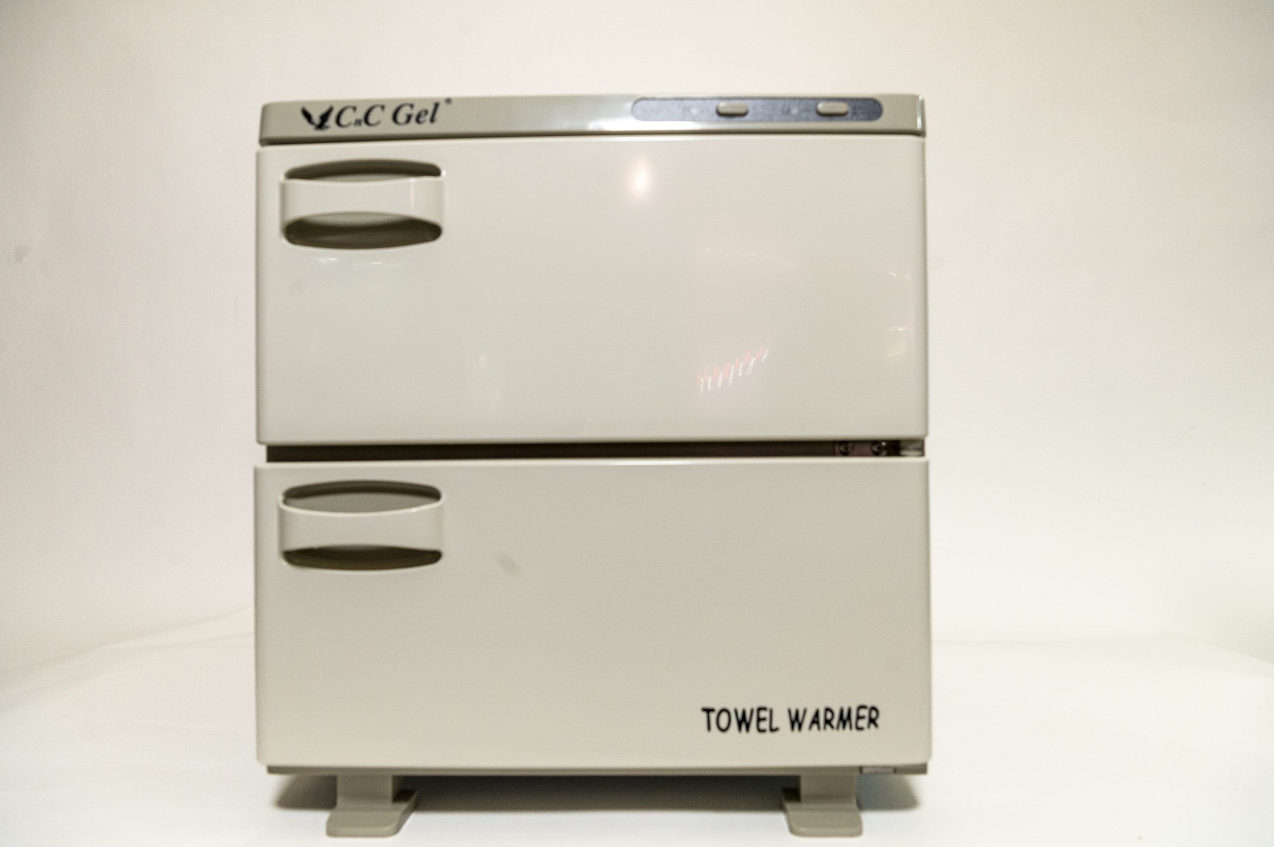 CNC Towel Warmer TW-32s 2 Door - US Maxim Nail Supply