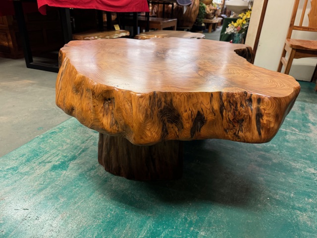 屋久杉輪切りテーブル