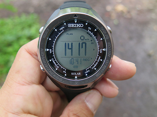新機能を搭載した登山用ソーラーウオッチを尾瀬でチェック セイコー