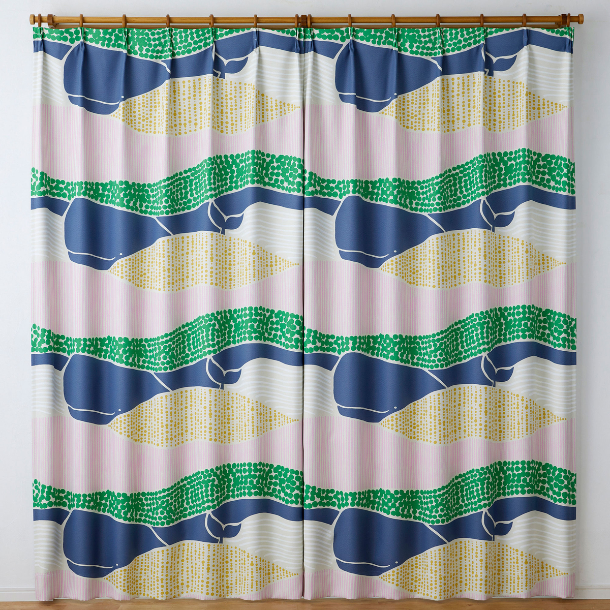 遮光カーテン/ドレープ KUJIRA VOYAGE 100×135cm (1枚入り) | かぜと