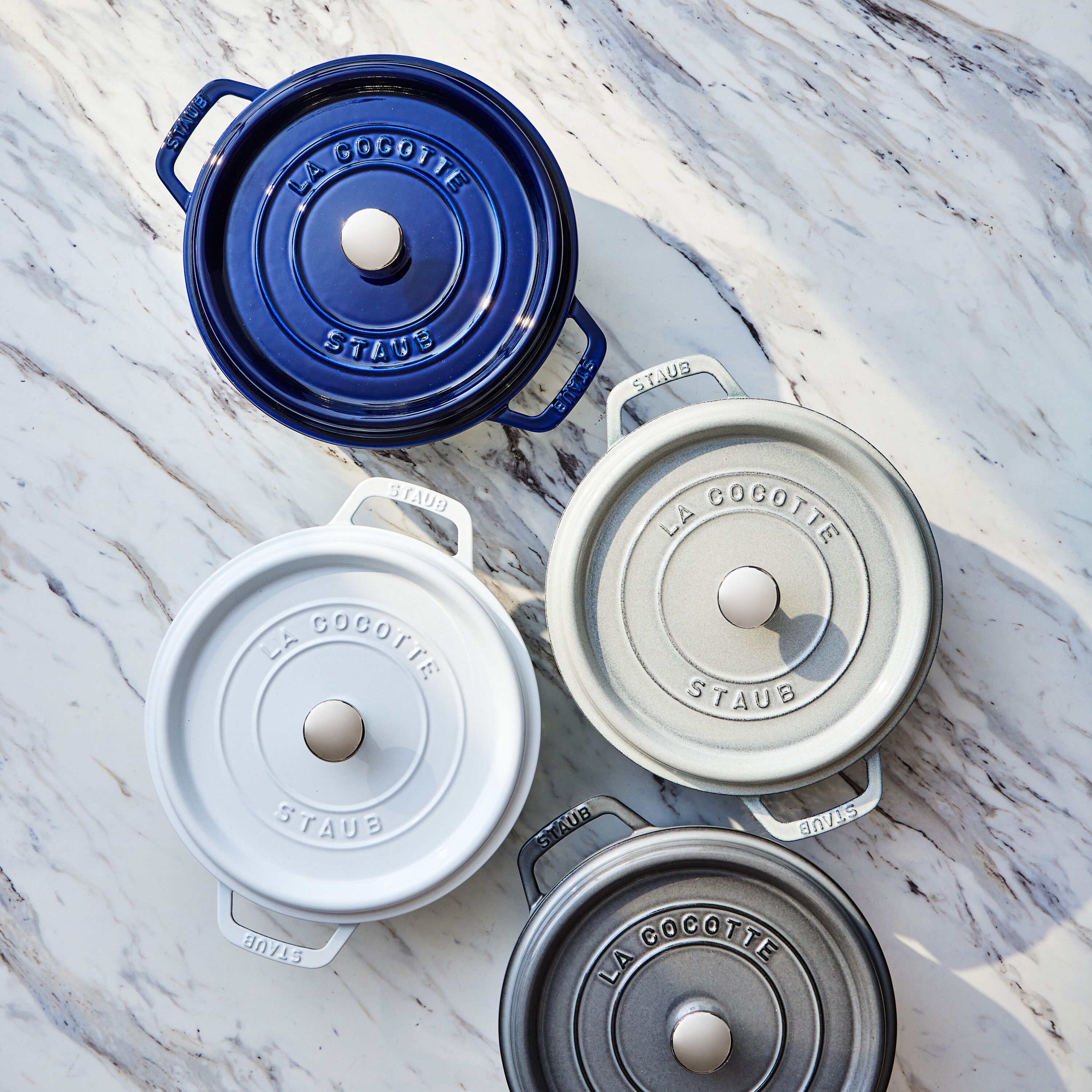 ストウブ ココット ラウンド 24cm| 鋳物ホーロー鍋| ストウブ(STAUB