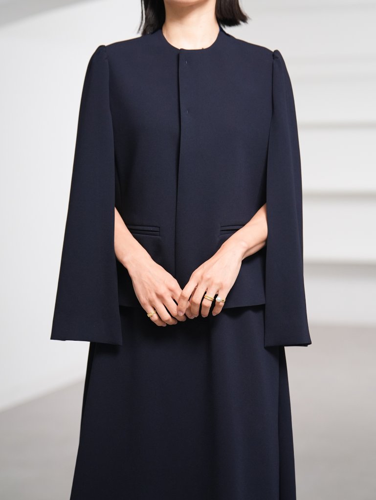 Tops｜SHE Tokyo online shop