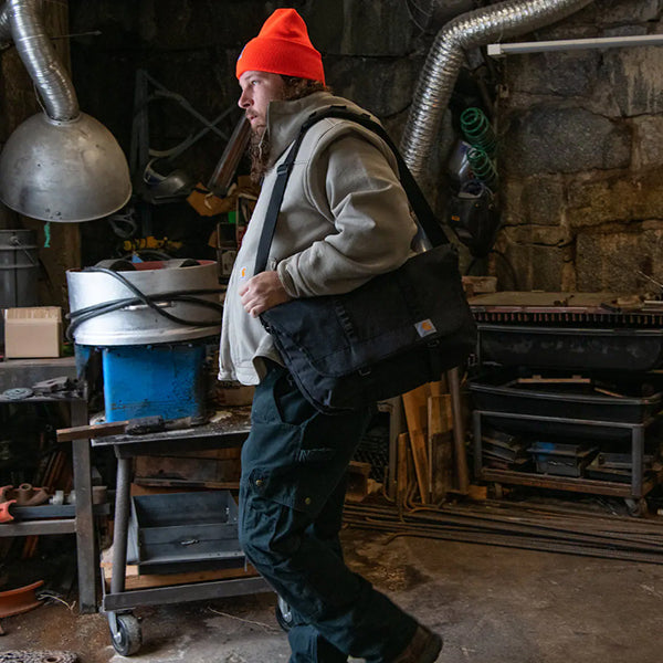CARHARTT CARGO SERIES MESSENGER BAG TARMAC – Xtreme Boardshop