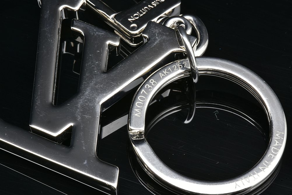 駅南やまご質店オンラインショップ / ヴィトン ポルト クレ LVスポット