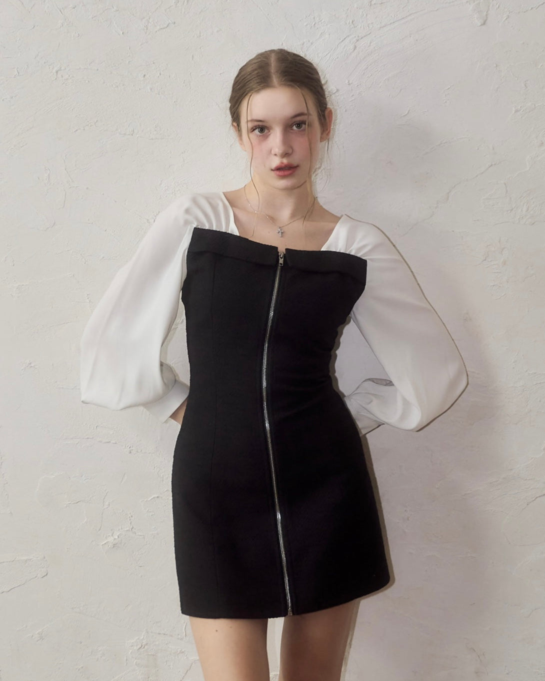 DRESSES – YILON