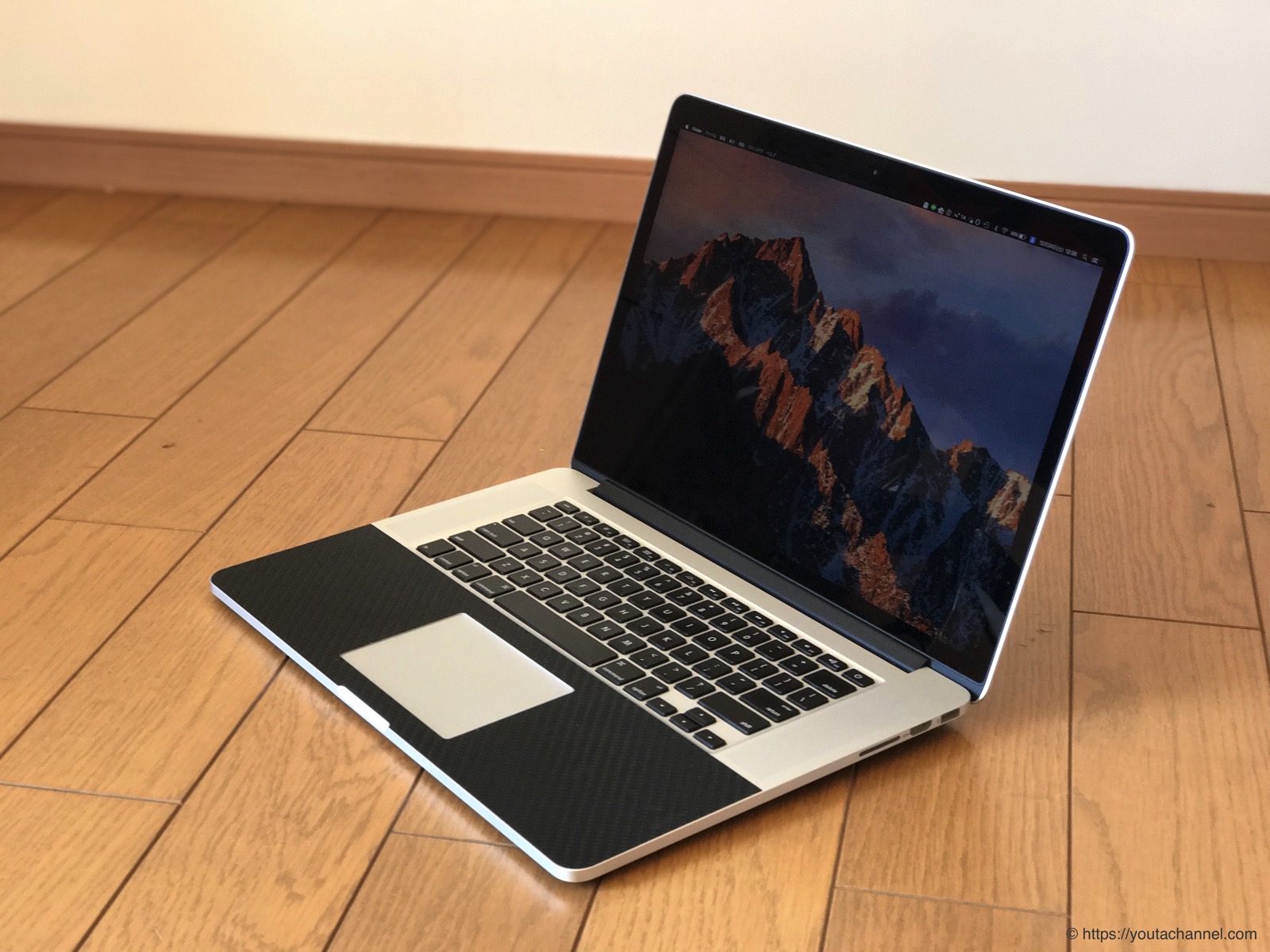 レビュー】15インチ「MacBook Pro Retina（Mid 2015）」開封レビュー