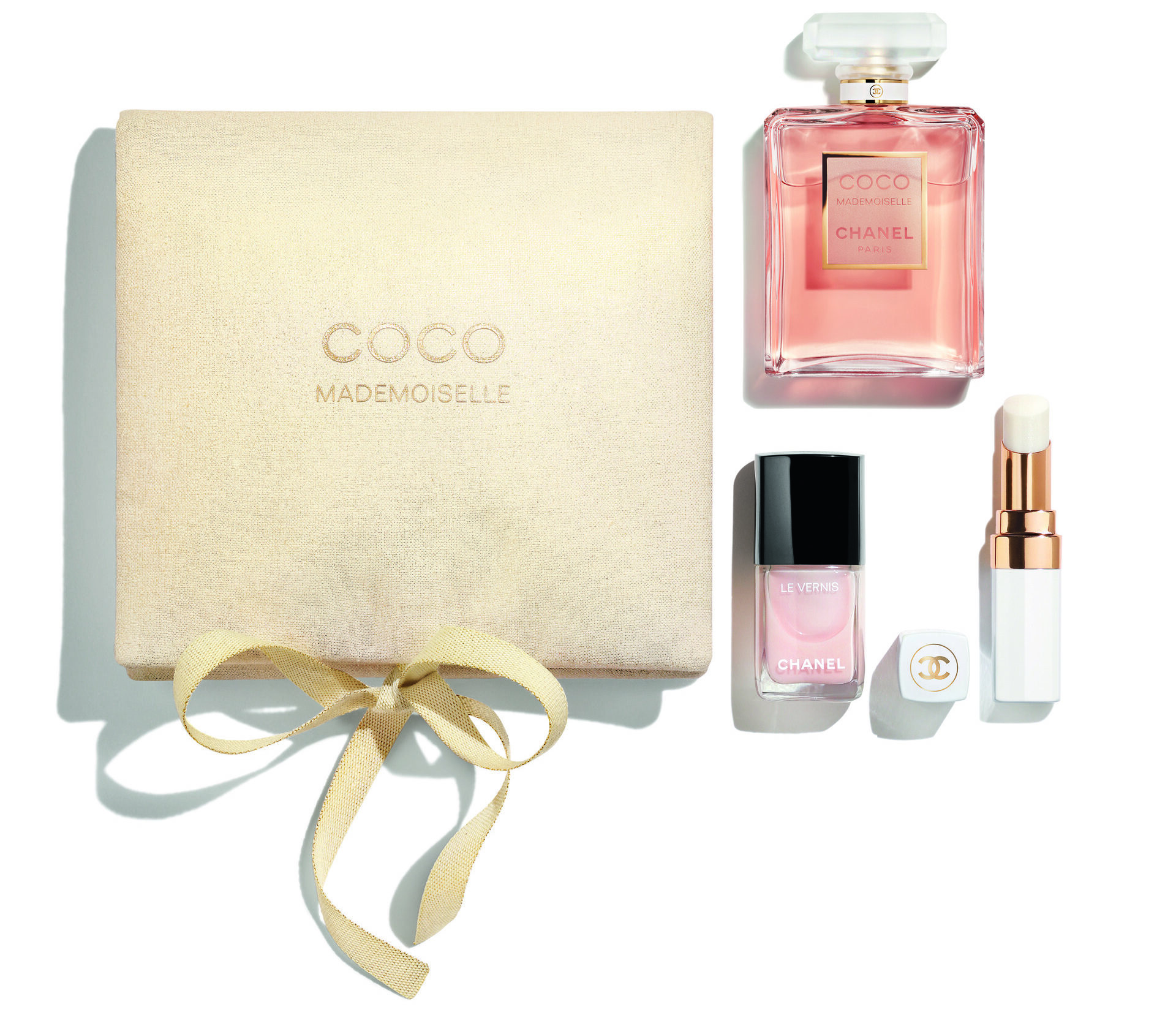 Pouch-with-Coco-Mademoiselle-