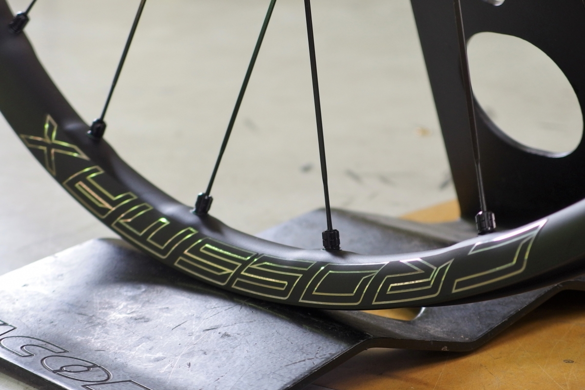 MAVIC】たまにはMTBホイールもご紹介！『アルミXCモデルで一番軽いやつ