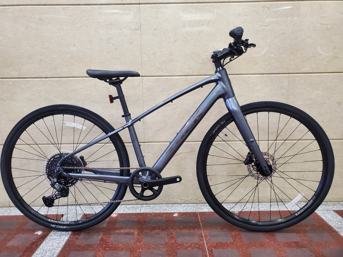 TREK】FX3がより近代的にリニューアル | 大阪で自転車をお探しならY's